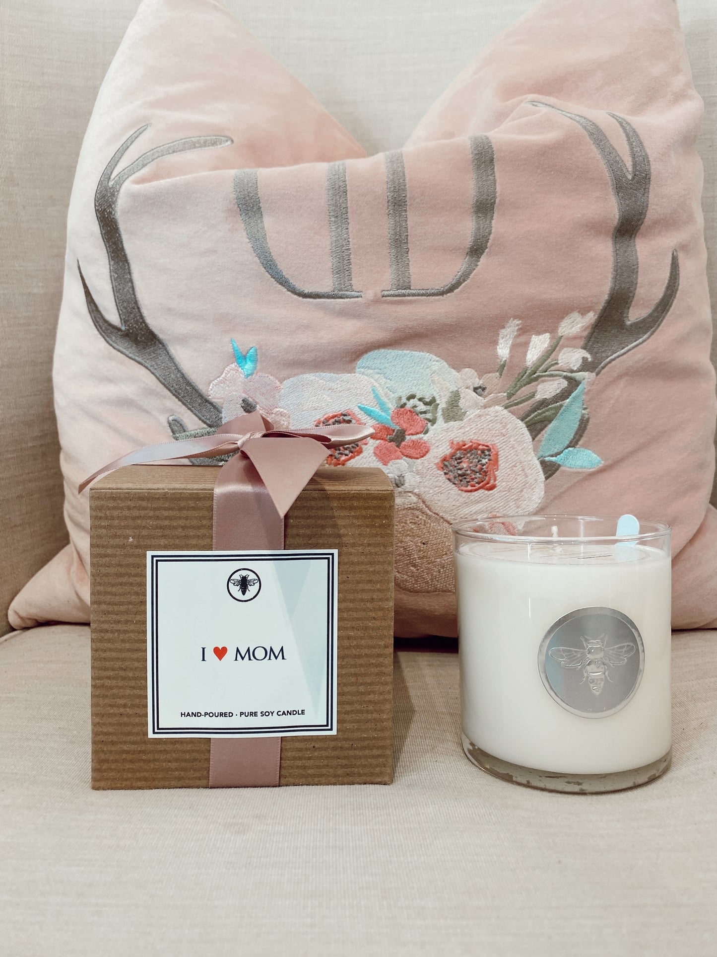 I Heart Mom Candle