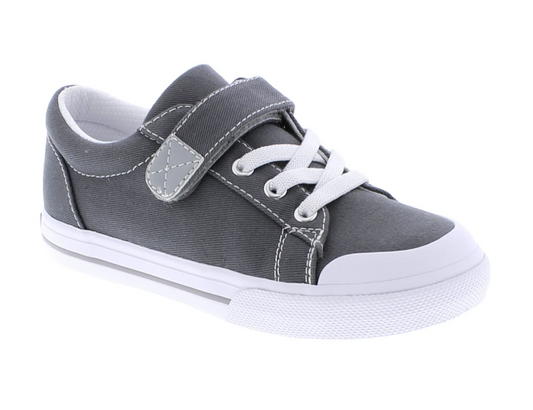 Jordan Gray Tennis Shoe