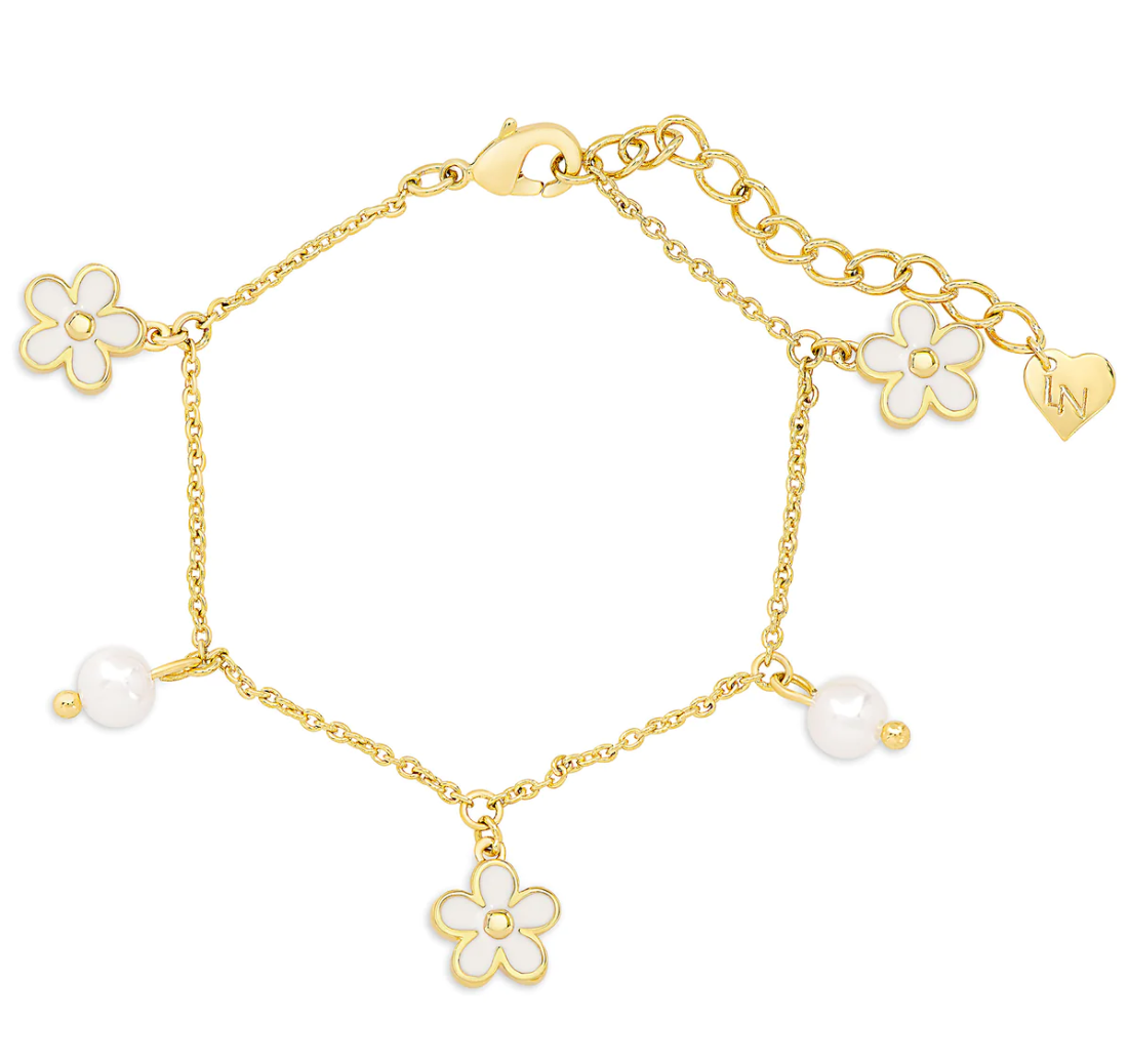 Flower And Freshwater Pearl Charms Necklace