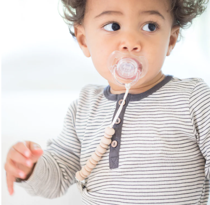 Oatmeal Pacifier Clip