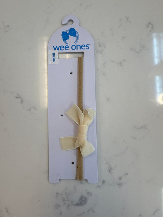 Tiny Velvet Bow On Baby Band
