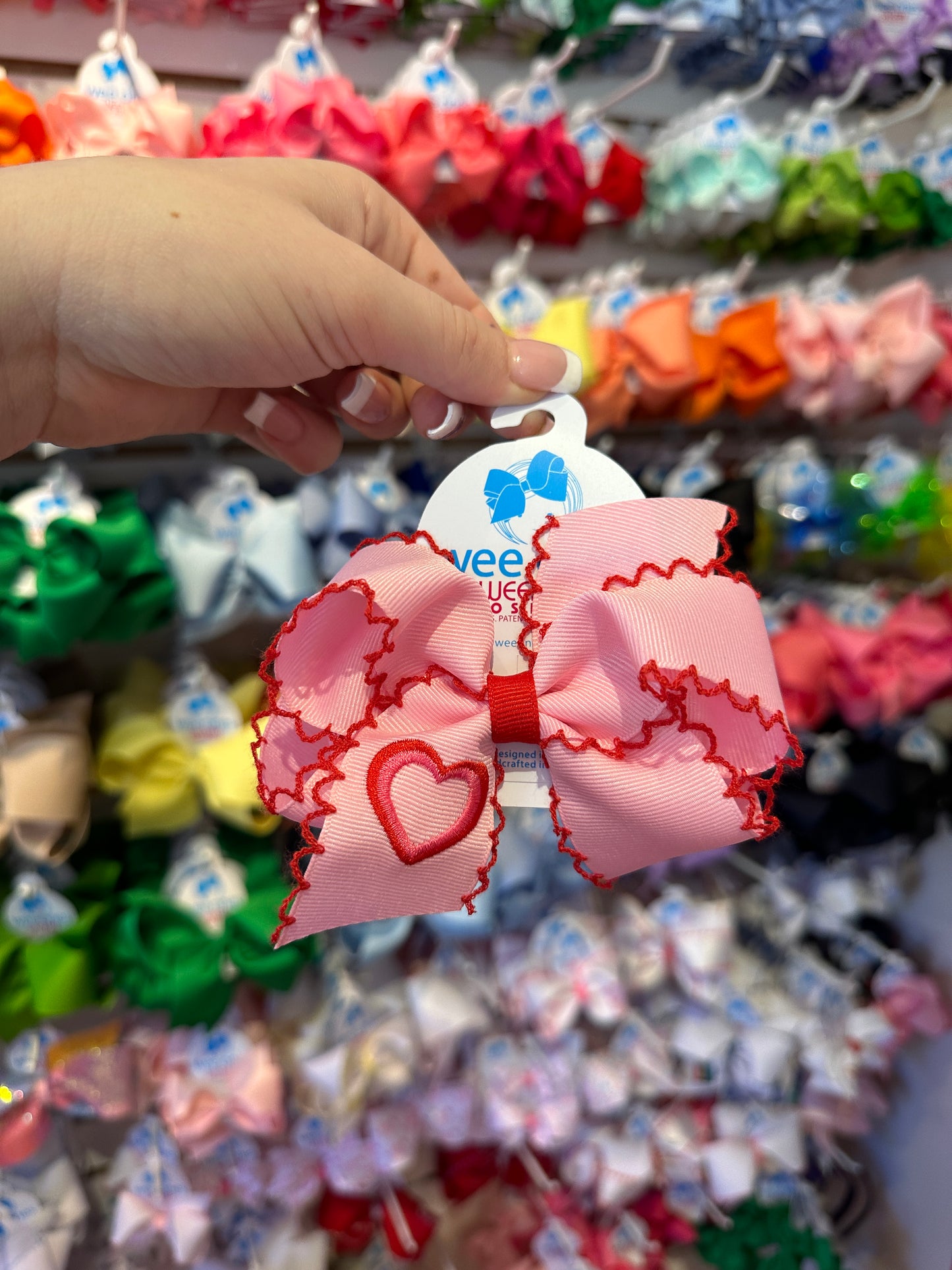 Medium Moonstitch Double Heart Pink Embroidered Bow