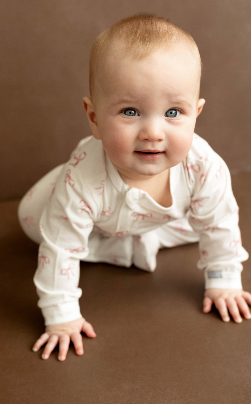 Bows On Cream Cotton-Modal Zipper Footie