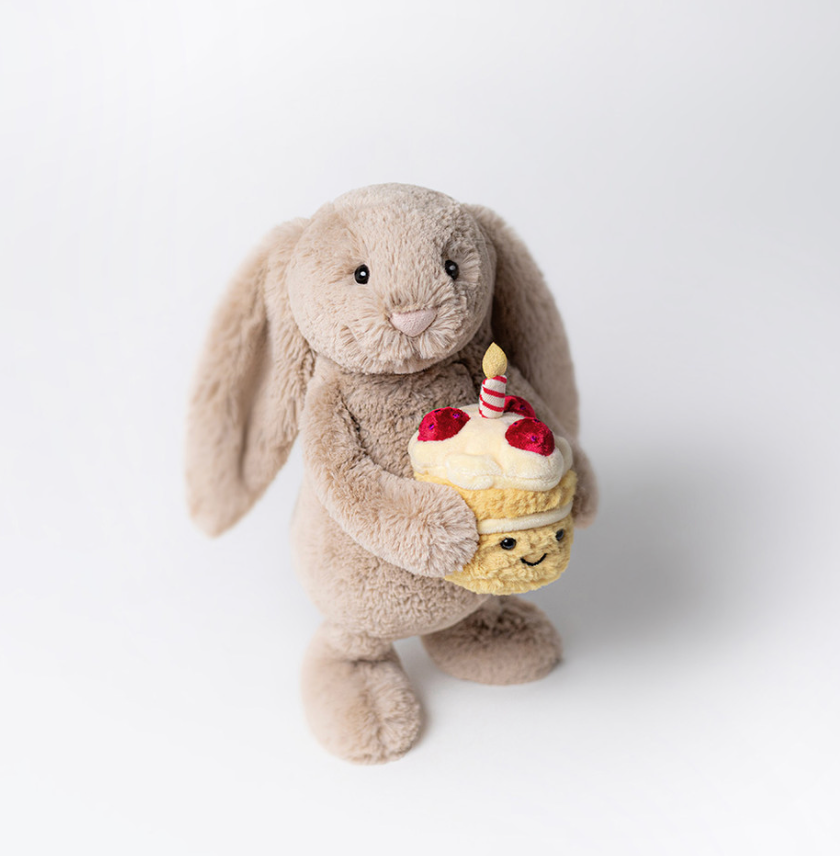 Bashful Beige Bunny 'Birthday'