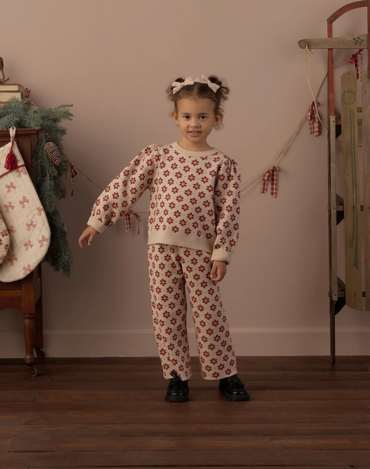 Jacquard Knit Set Poinsettia
