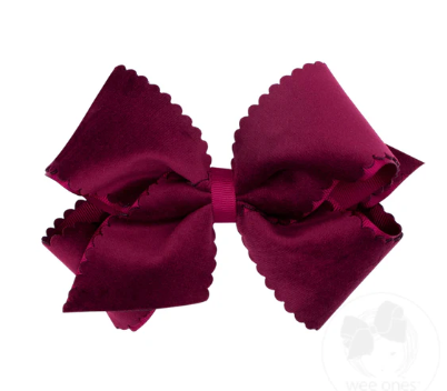 King Scalloped Edge Velvet Bow
