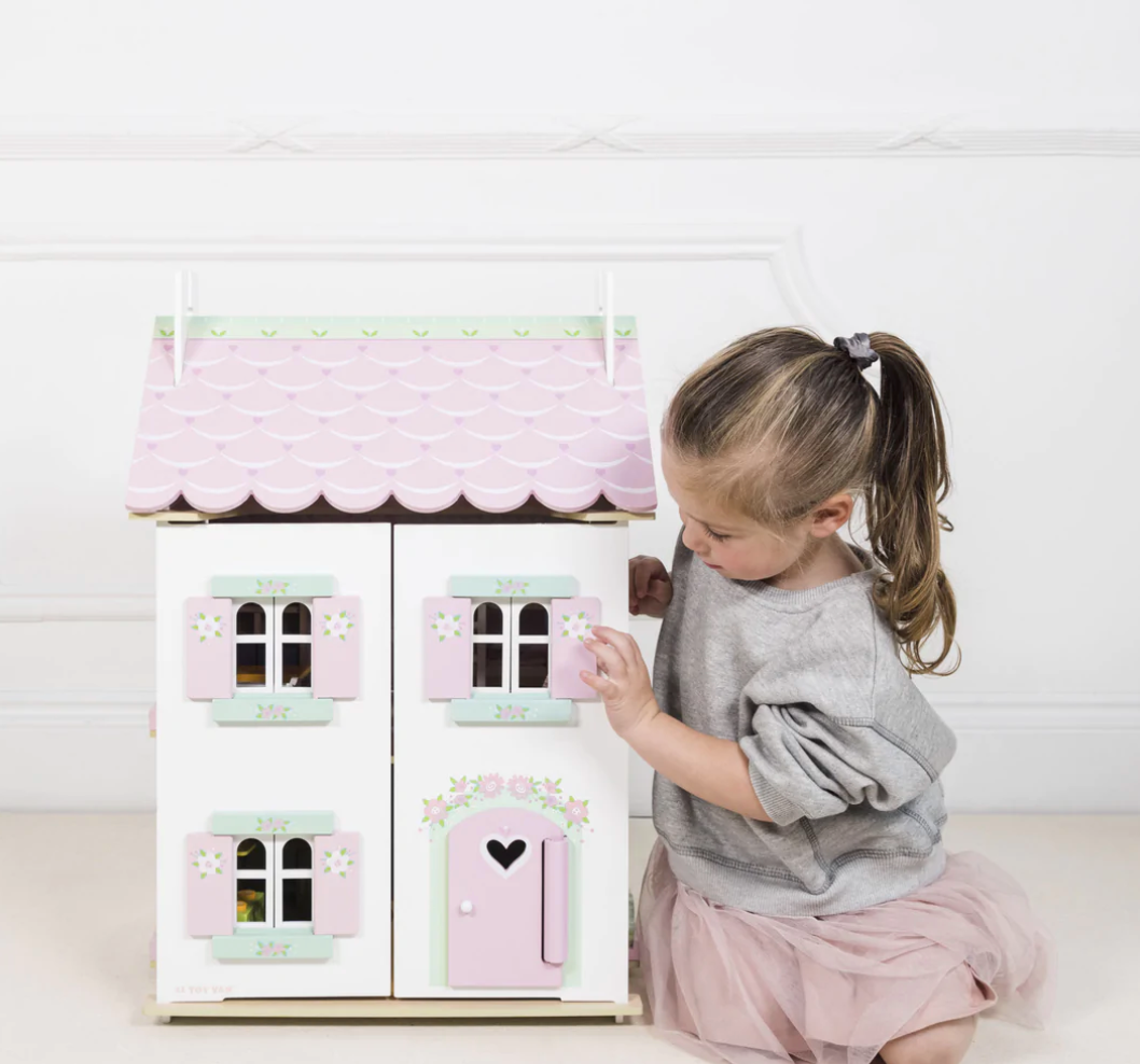 Sweetheart Cottage Wooden Dollhouse