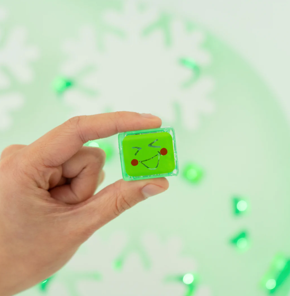 Glo Pal 4-Pack Christmas Cubes