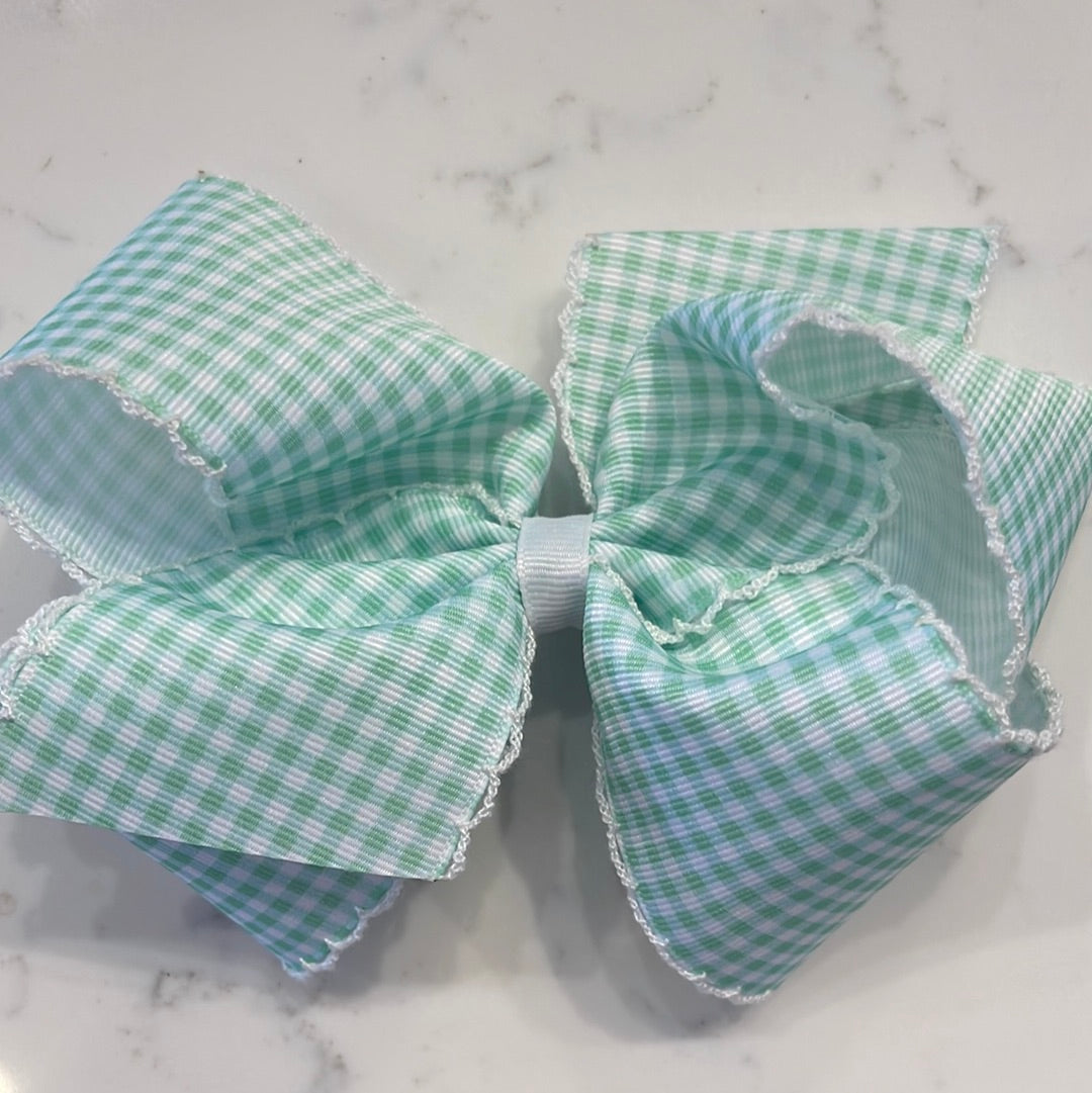 Medium Gingham Print With Moonstitch Trimmed Bow